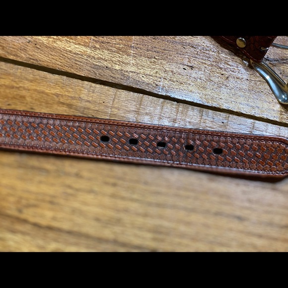 Men’s Nocona clear rhinestone dark cowhide belt. - Picture 3 of 6